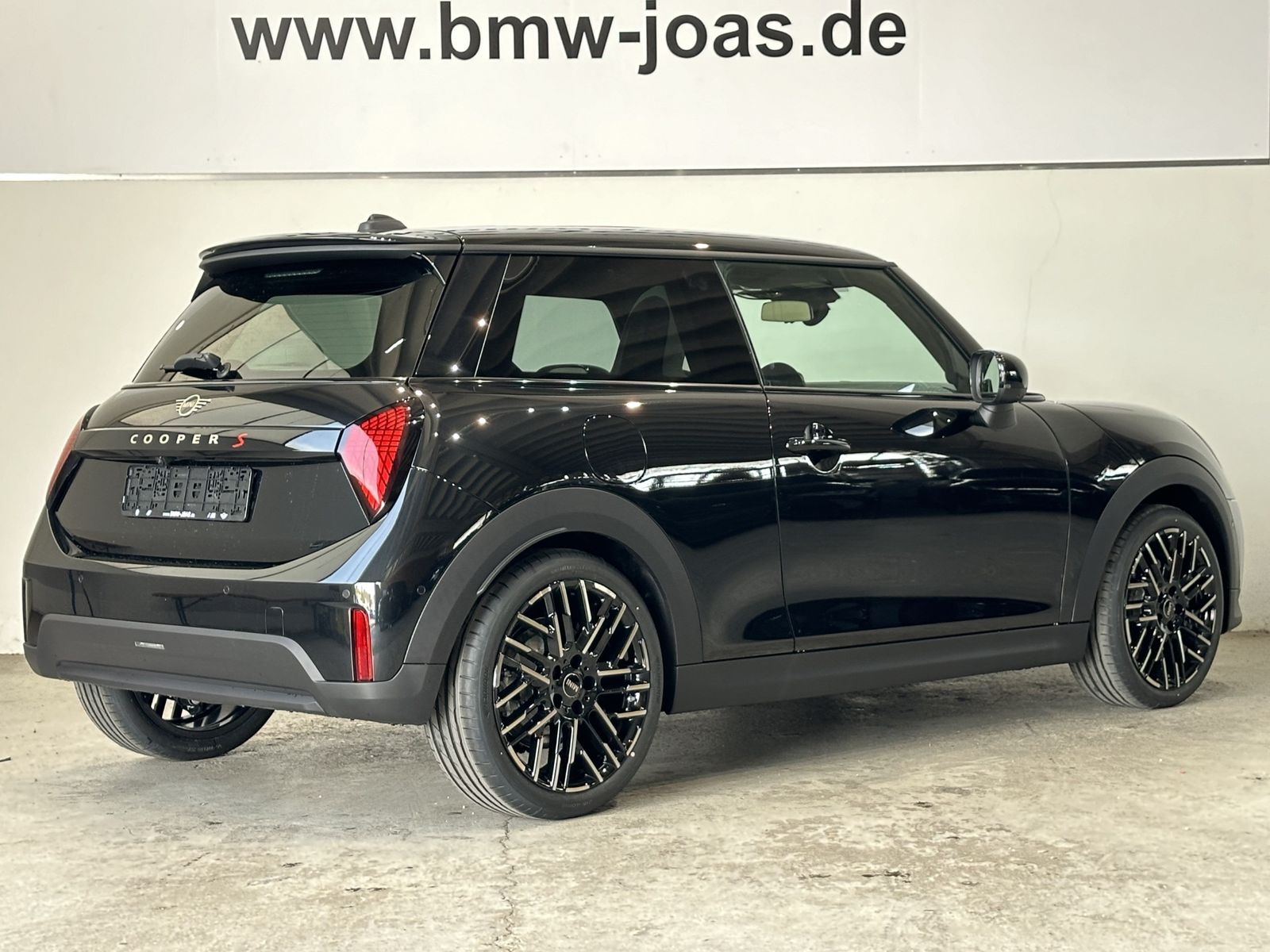 Fahrzeugabbildung MINI Cooper S Komfortzugang, JCW Sportsitze, Panorama