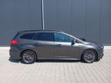 Ford Focus Turnier ST-Line*Automatik*AHK Abnehmbar* - Ford Focus: Automat