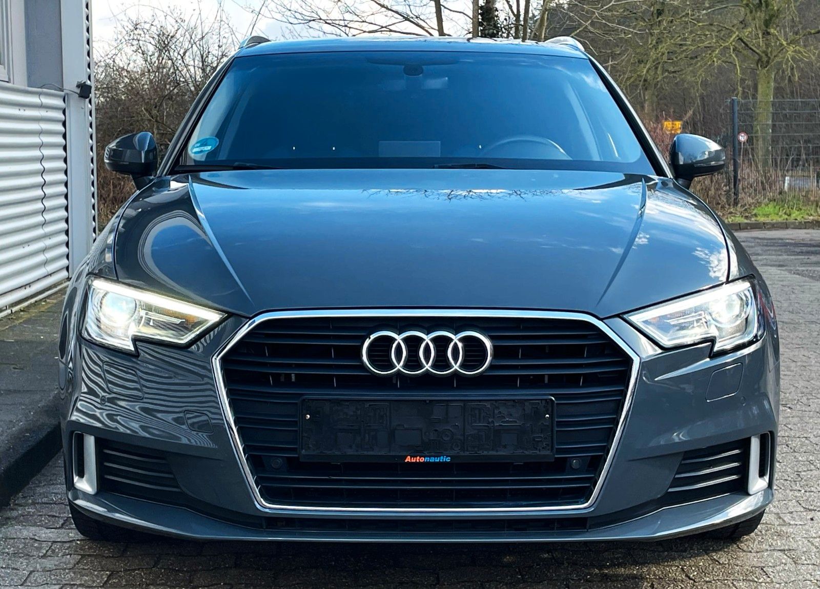 Fahrzeugabbildung Audi A3 SPORTBACK 150 PS SPORT NAVI BI-XENON DSP 18''