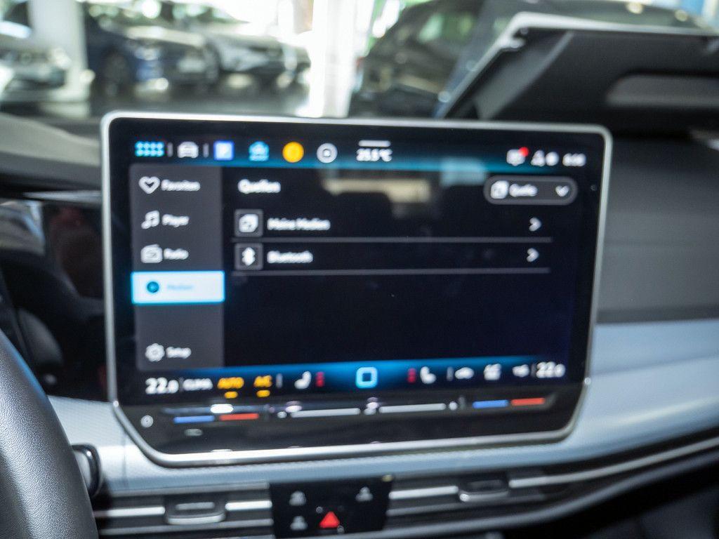 Volkswagen Golf VIII 2.0 TDI DSG Goal Navi AHK Kamera LED, миниатюра 11