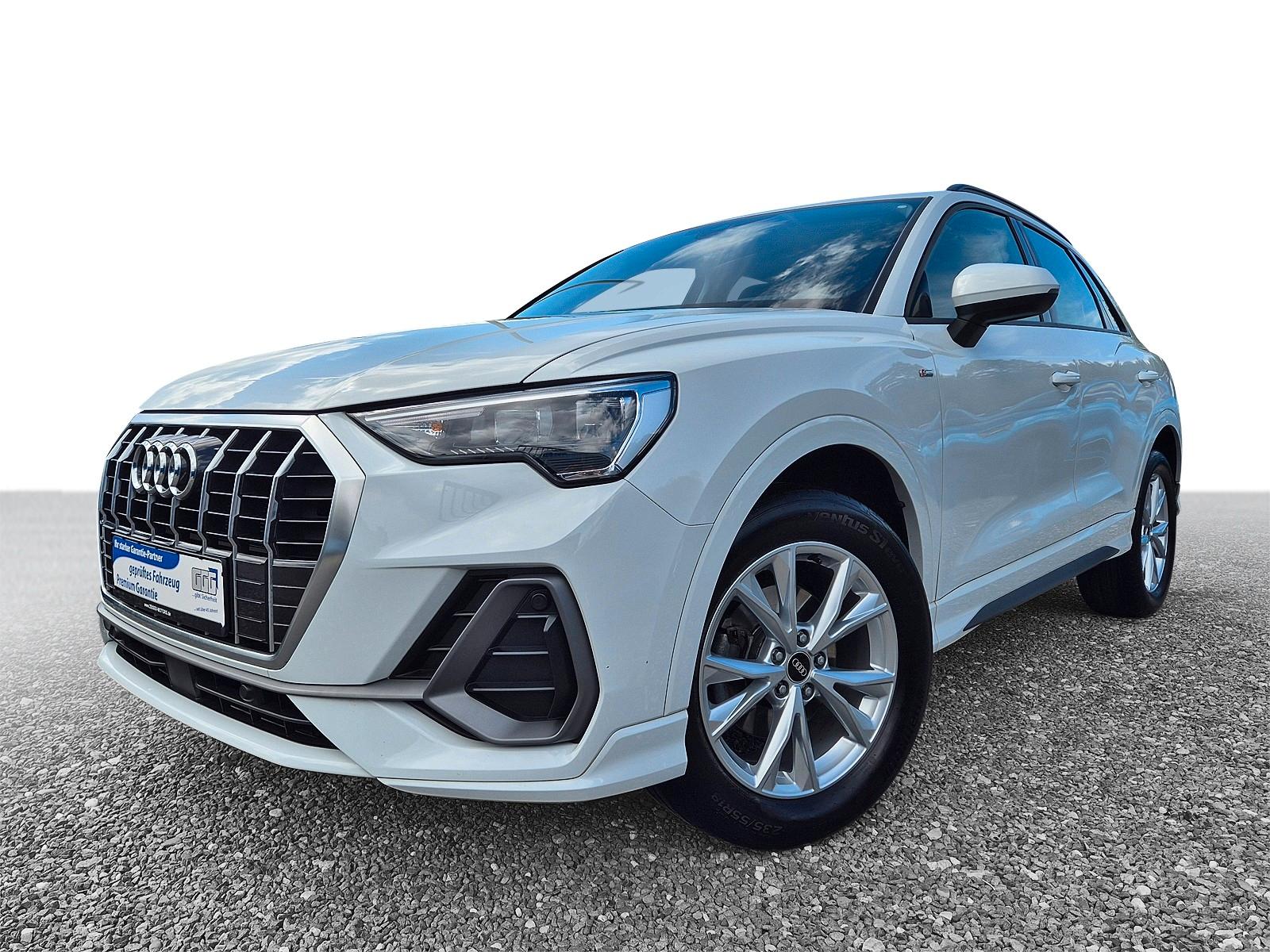 Audi Q3 35 TFSI S LINE SPORT VIRTUAL 1. HAND LED ////