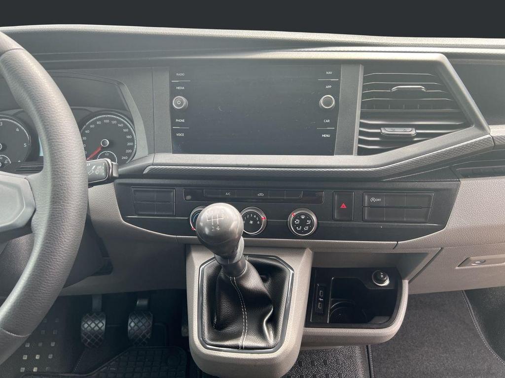 Volkswagen T6 California