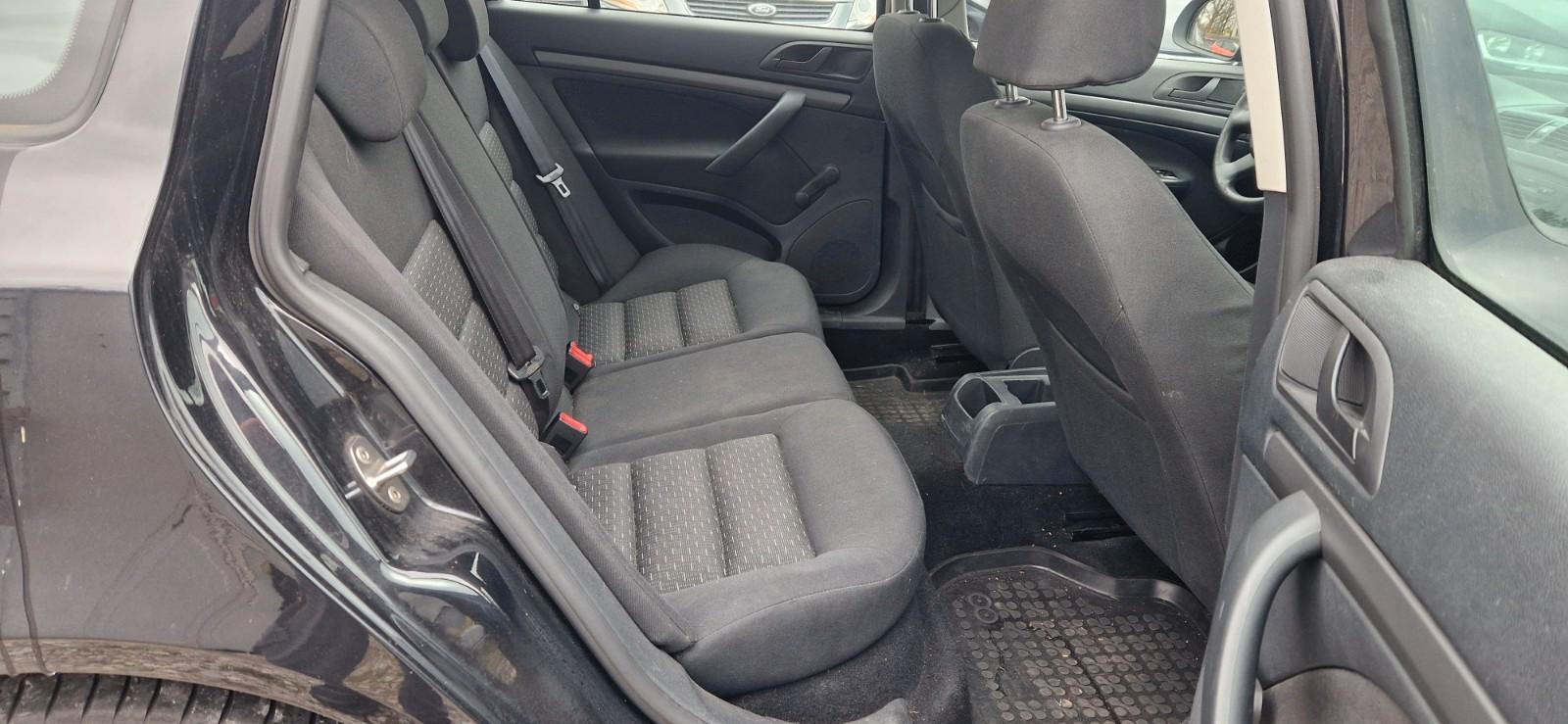 Skoda Octavia 2011 — photo 14
