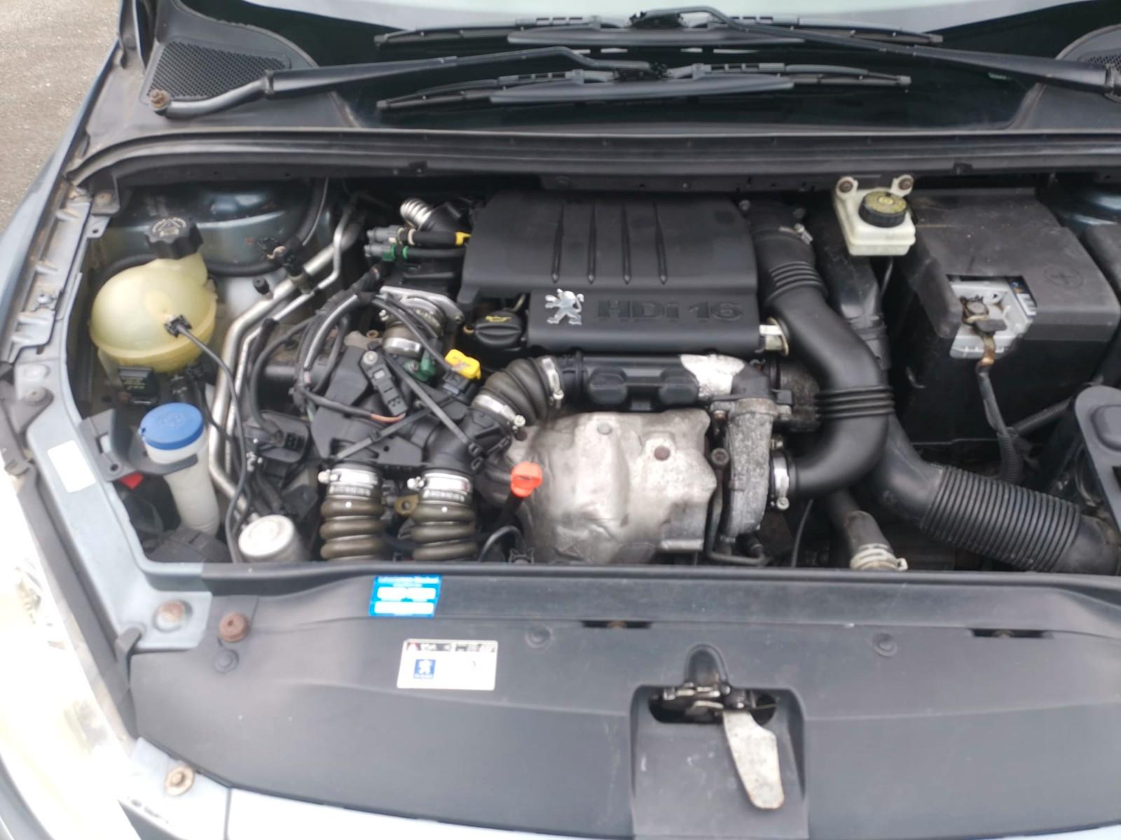 Peugeot 307 2004 — photo 12