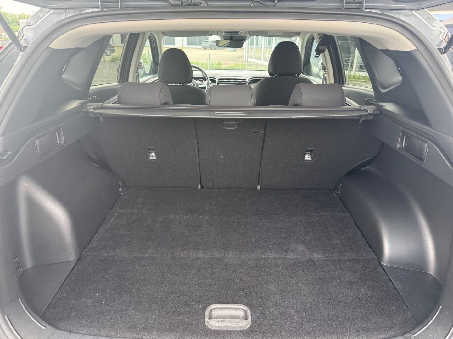 Fahrzeugabbildung Hyundai Tucson Trend HEV 1.6 T-GDi KAMERA+LED+NAVI+ACAA
