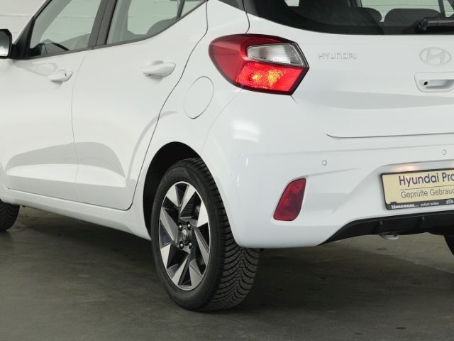 i10 FACELIFT TREND AT+NAVI+RÜCKFAHRKAMERA+SITZ-/