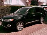 Mitsubishi Outlender XL - Mitsubishi Outlander in Frankfurt (Main)