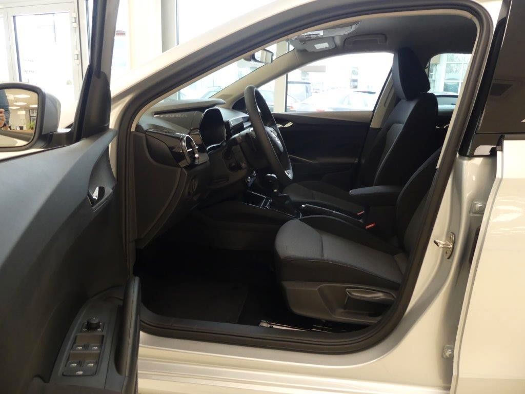 Fahrzeugabbildung SKODA Fabia 1.0l TSI DSG Drive *AHK*LED*ACC*Smartlink*