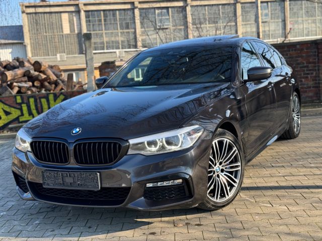 BMW 530 e M Sport iPerformance/NAVI/LED/KAM/Plugin