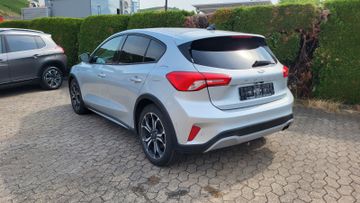 Fahrzeugabbildung Ford Focus Lim. Active