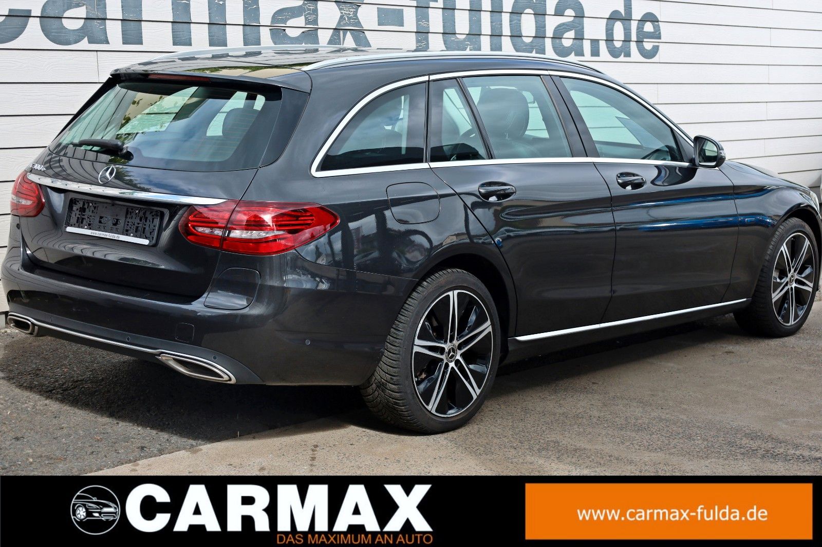 Fahrzeugabbildung Mercedes-Benz C 300e T Avantgarde Leder,Navi,LED,Kamera,SH,PDC