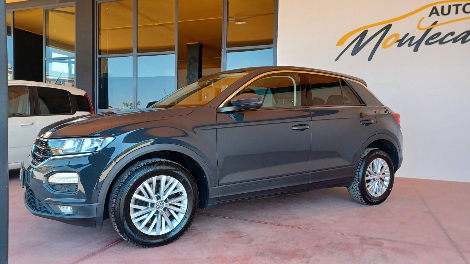 VW Volkswagen T-Roc 1.6 TDI SCR Advanced BlueMotion