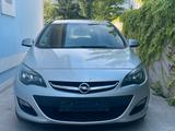 Opel Astra J 1,4 Ltr. - 103 kW 16V  Tourer - Opel Astra: Kombi, 16v