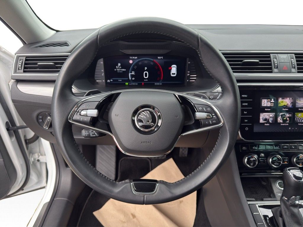 Skoda Superb - Bild 15