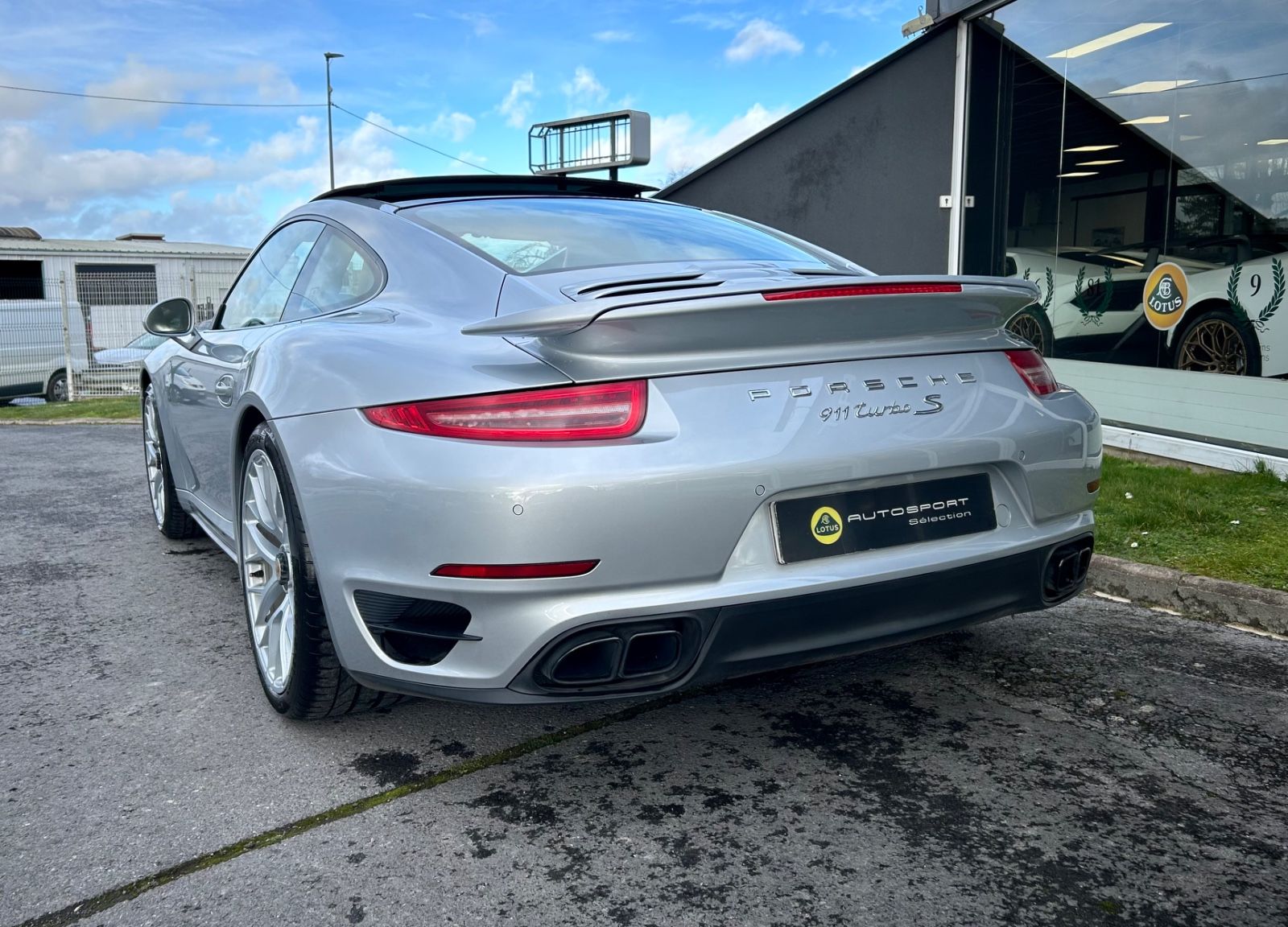Porsche 911 Turbo S foto 20