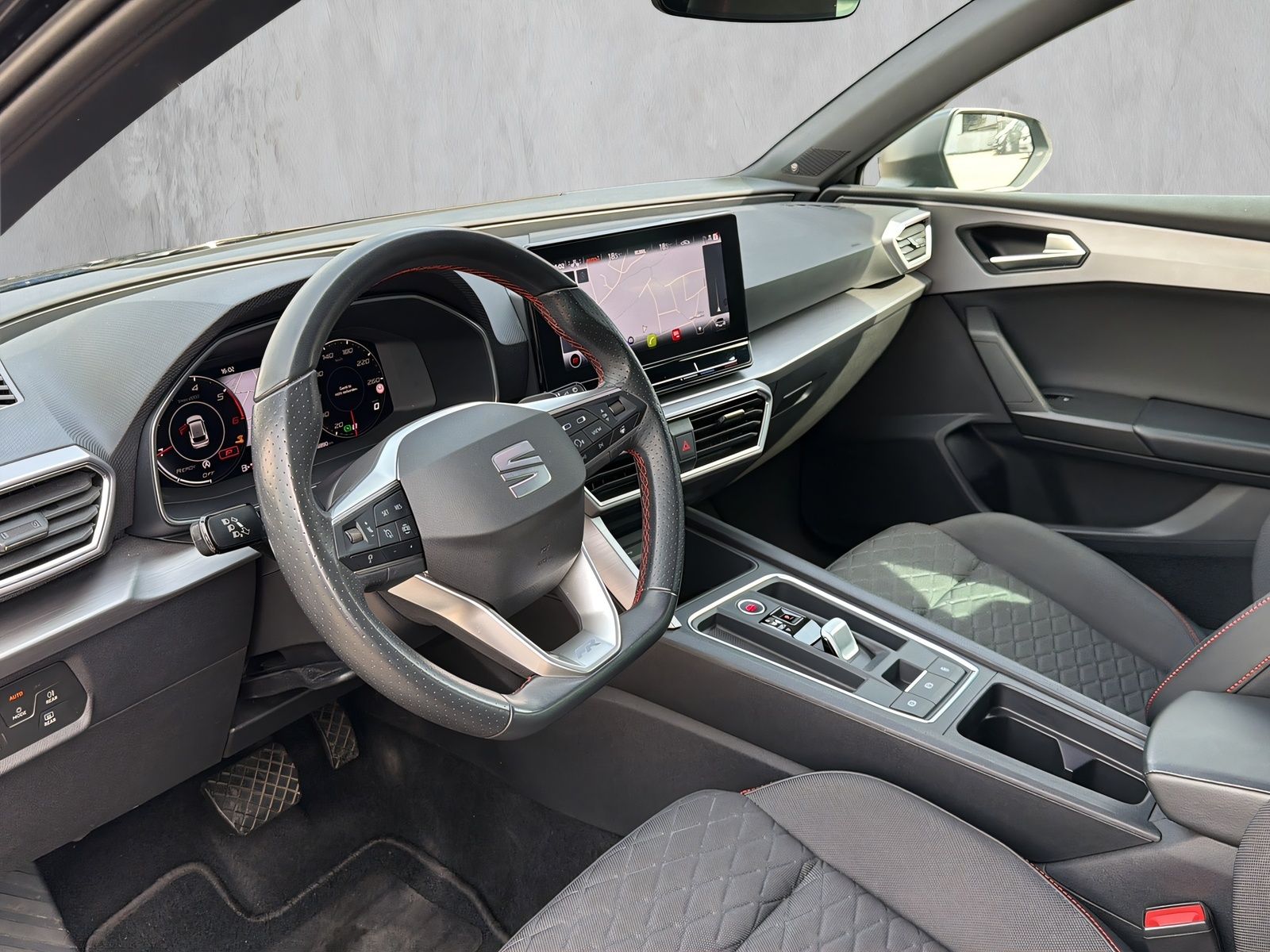 Fahrzeugabbildung SEAT Leon FR DSG NAVI BEATS ACC LED WINTER PAKET PDC