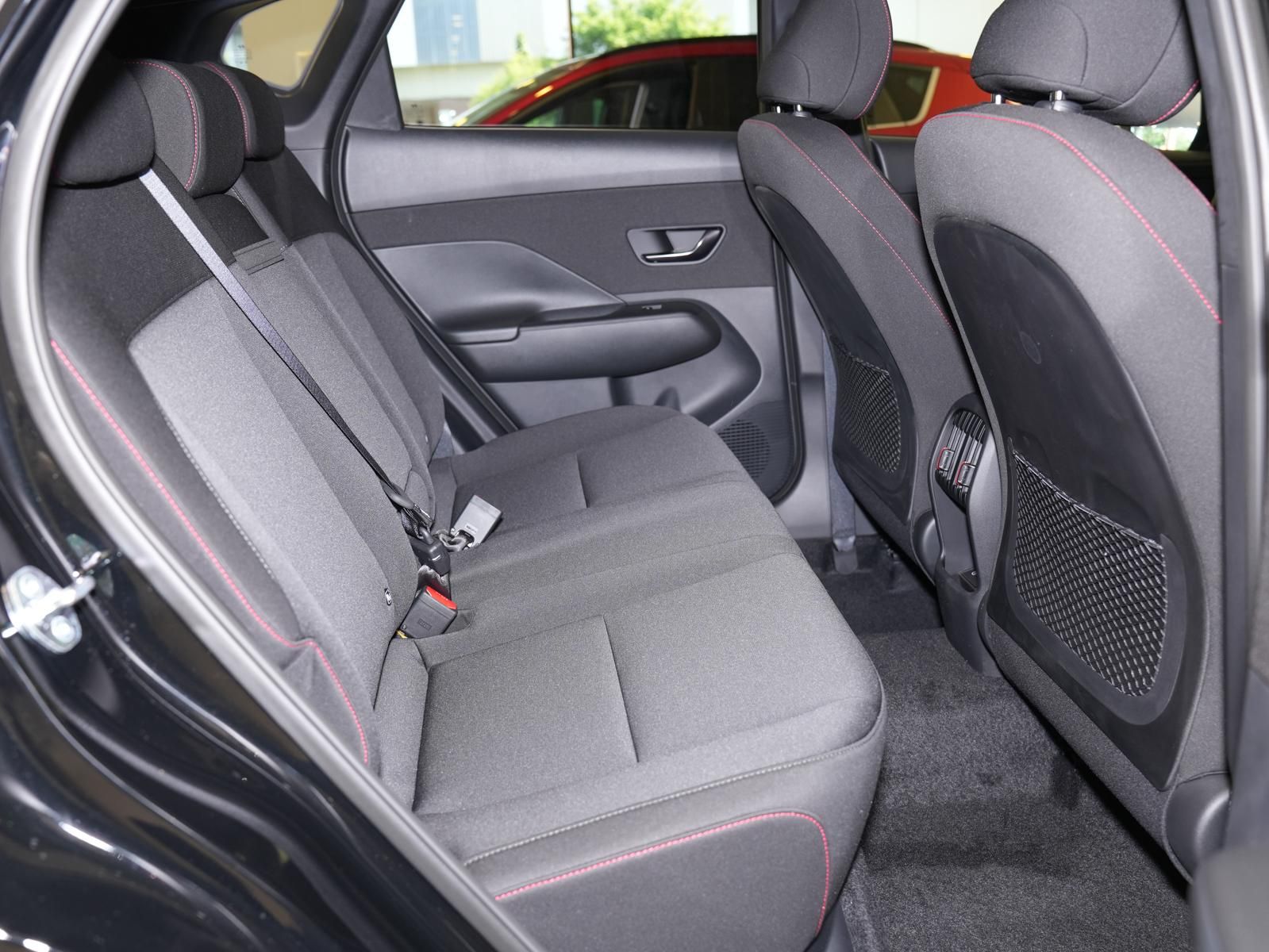 Hyundai KONA - Bild 11