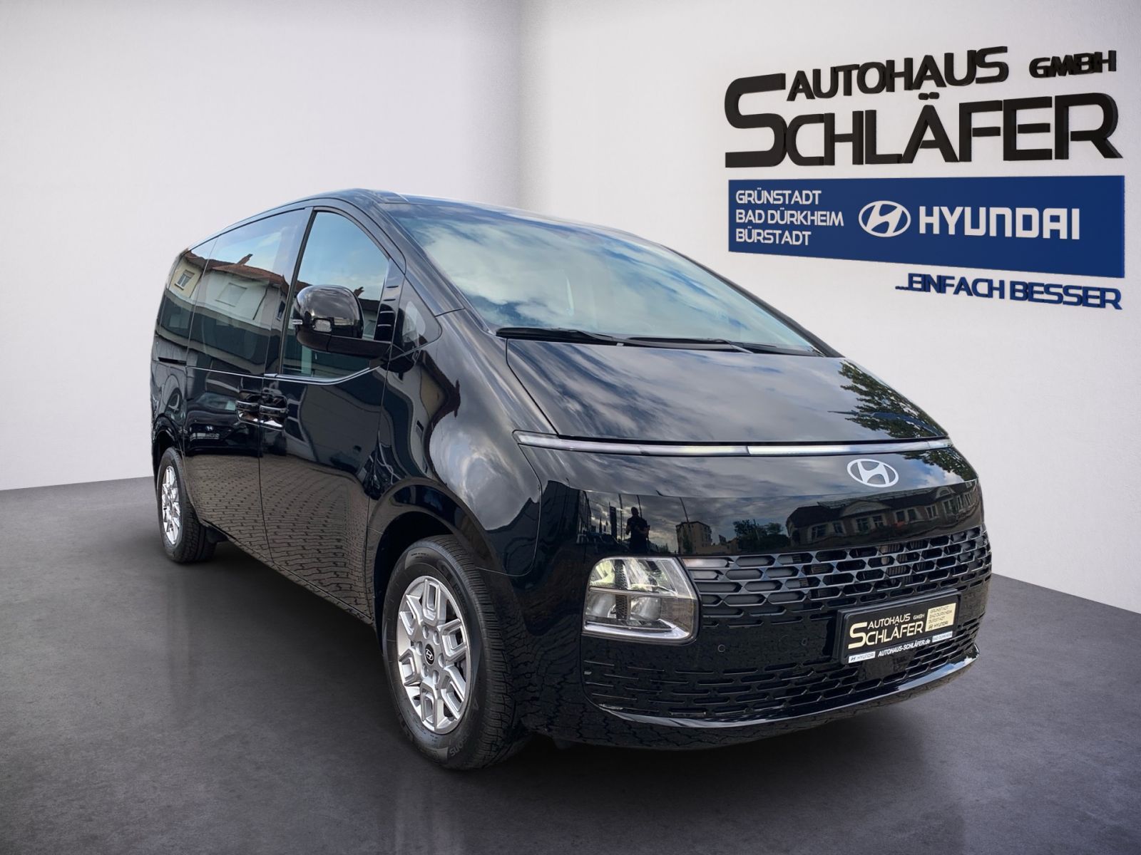 Fahrzeugabbildung Hyundai STARIA 1.6 T-GDI Hybrid Trend 9-Sitzer Navi Allw