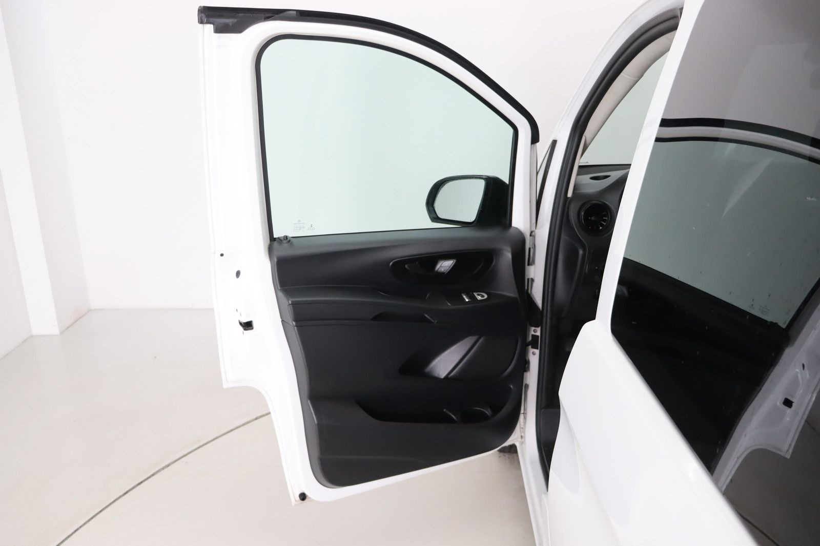 Fahrzeugabbildung Mercedes-Benz Vito Mixto 116 CDI lang * RFK * Navi * AHK