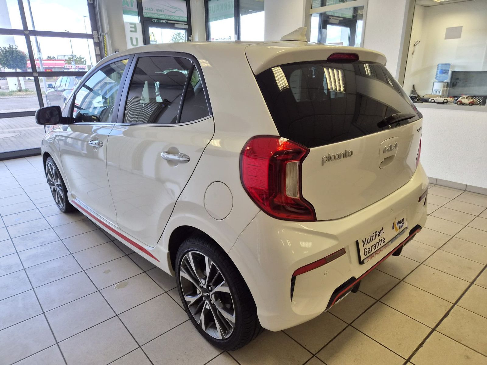 Fahrzeugabbildung Kia Picanto GT-Line / 1. Hand / KAMERA / LEDER