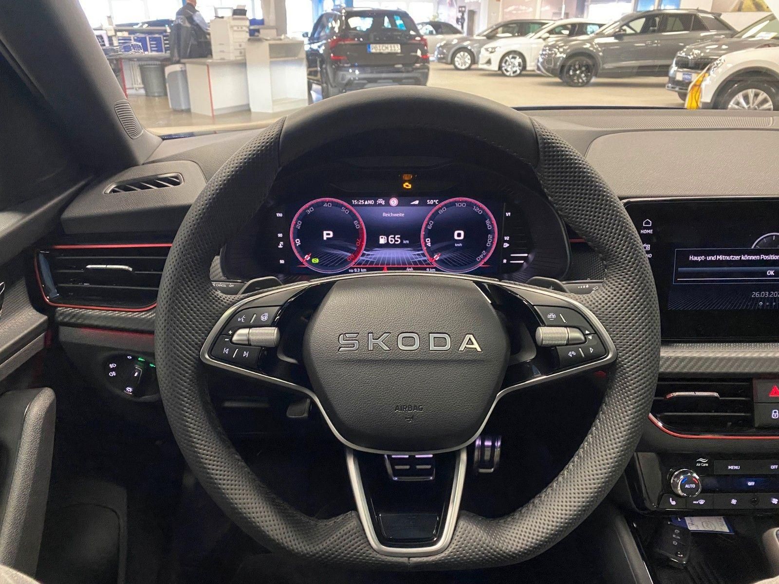 Fahrzeugabbildung SKODA Kamiq 1.5 TSI ACT DSG Monte Carlo+AHK+MATRIX++++