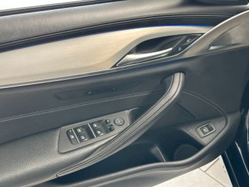 BMW 520 - 8