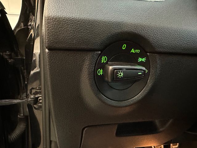 MYAUTOCENTER – Gebraucht- und Jahreswagen mit Werkstattservice in Pfaffenhofen Skoda Octavia Combi RS *1. Hand*Klima*Navi*Xenon*BT*