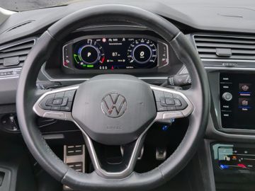 Volkswagen Tiguan - 9