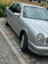 Mercedes-Benz Mercedes Benz E 320 Elegance - Mercedes-Benz E 320 aus 1996