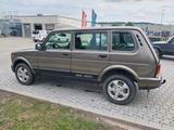 Lada NIVA LANG 4TÜR HU SERVICE KONSERV AHK LADA HÄNDL - Lada: Geländewagen