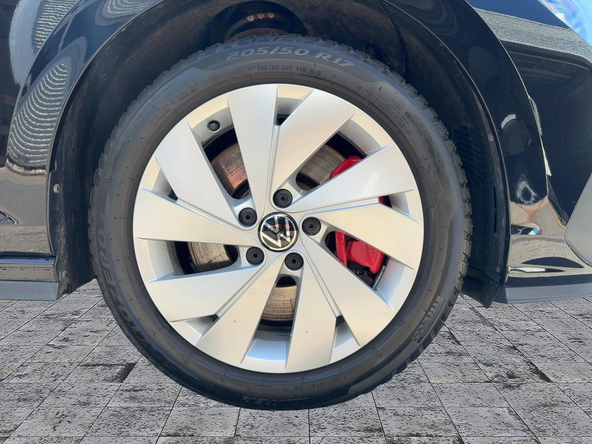 Volkswagen Golf - Bild 8