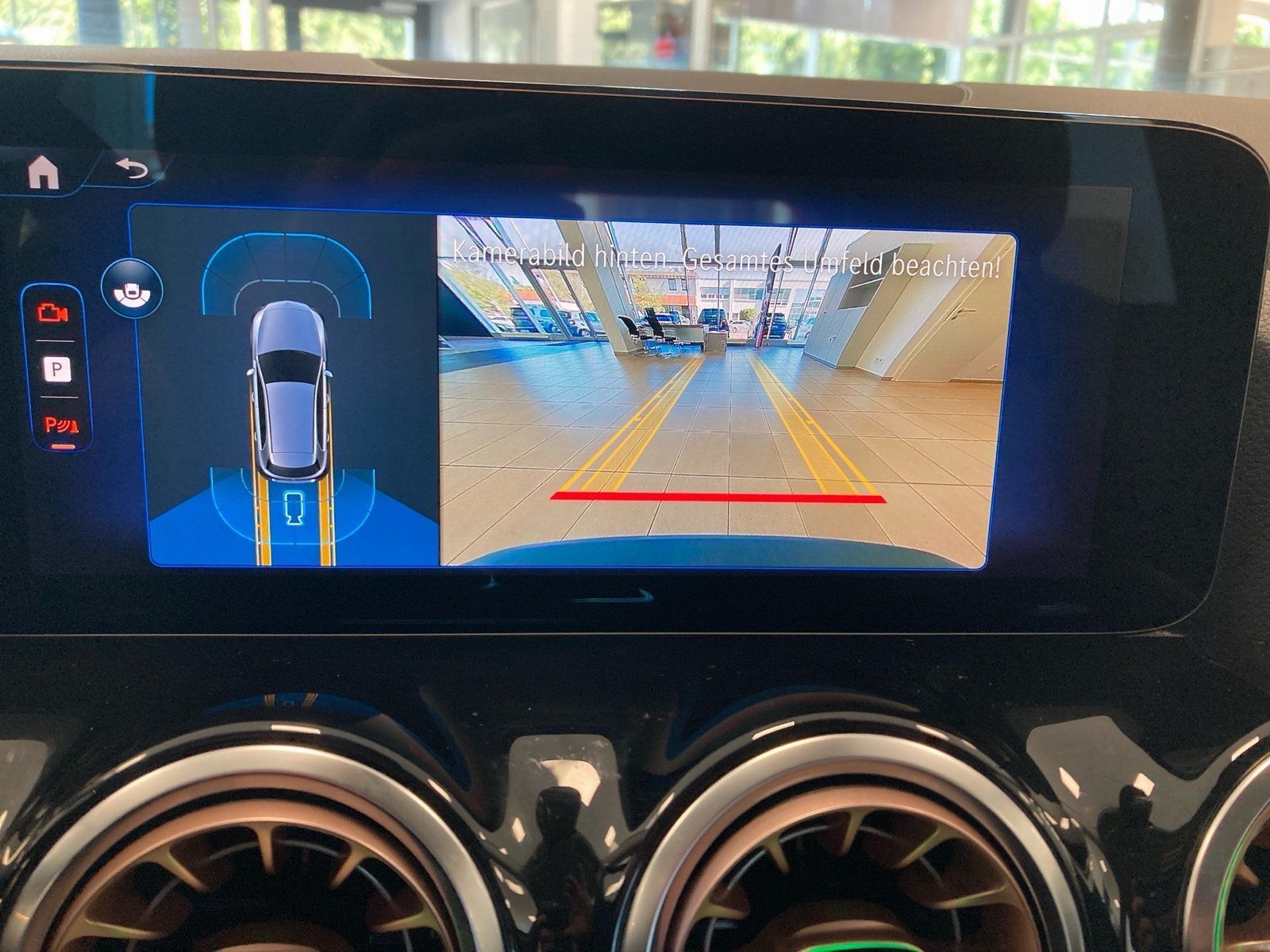 Fahrzeugabbildung Mercedes-Benz EQA 250+ Electric Art*Distronic*LED*Kam*Totwink*