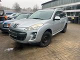 Peugeot 4007 Platinum Allrad mit  Alufelgen - Peugeot 4007: Allradantrieb