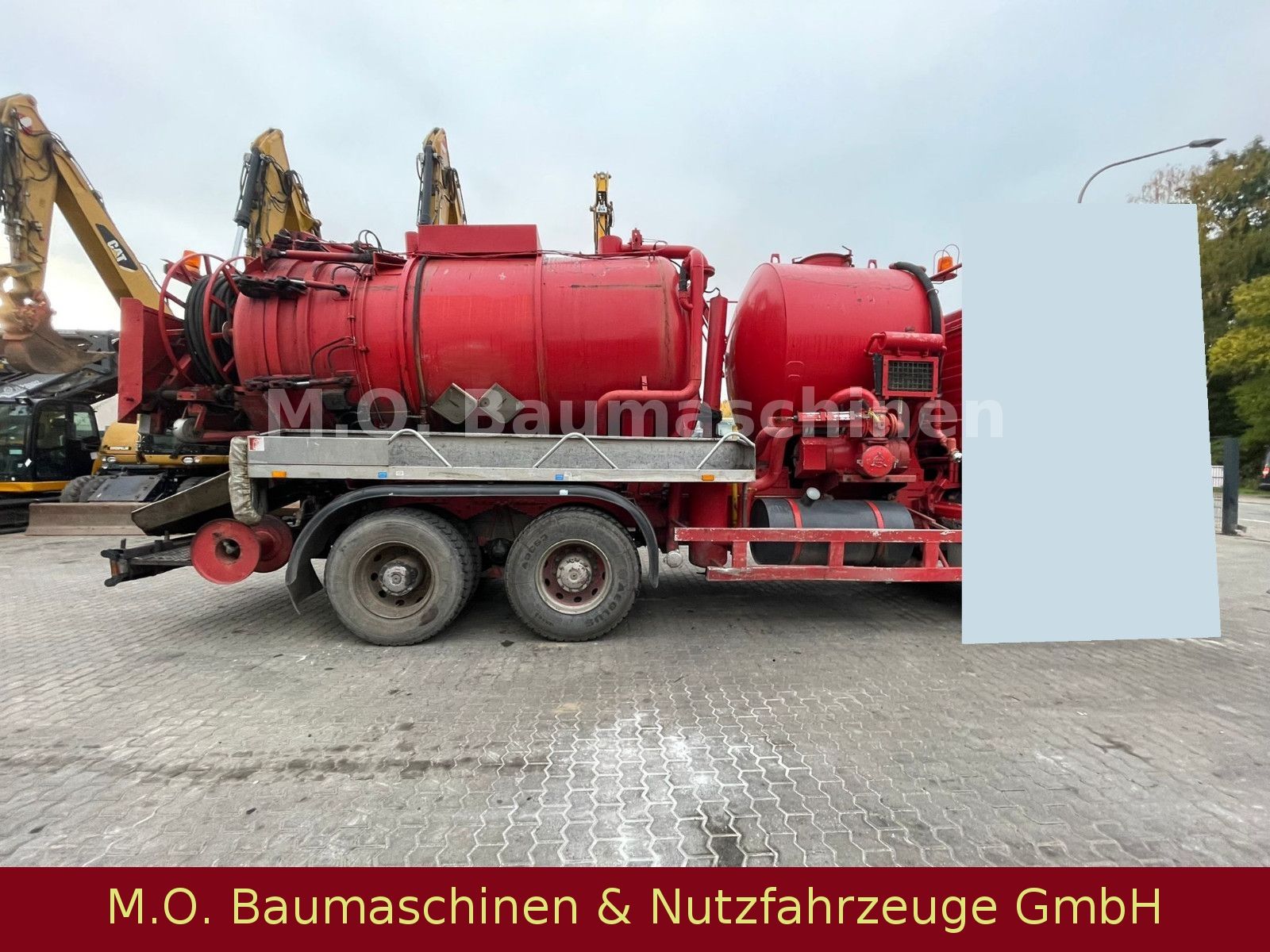 Fahrzeugabbildung Andere Kutschke D/NRW/017906/Saug-und Spülwagen /9.000L