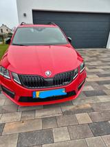 Skoda Octavia 2.0 TDI SCR DSG RS Combi RS