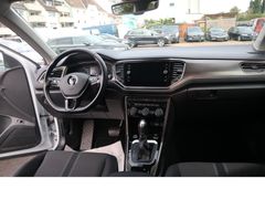 Fahrzeugabbildung Volkswagen T-Roc 4Motion 1hd Navi Tempo Panoo Scheckheftge