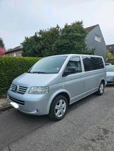 Volkswagen VW T5 Multivan 1,9 TDI - VW T5 Multivan in Solingen