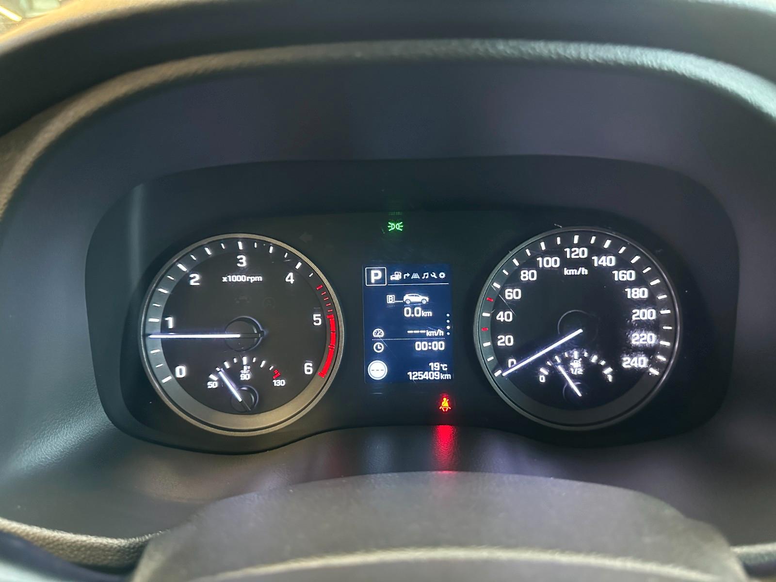 Hyundai Tucson Intro Edition 4WD *NAVI*TEMPOMAT*KLIMA*