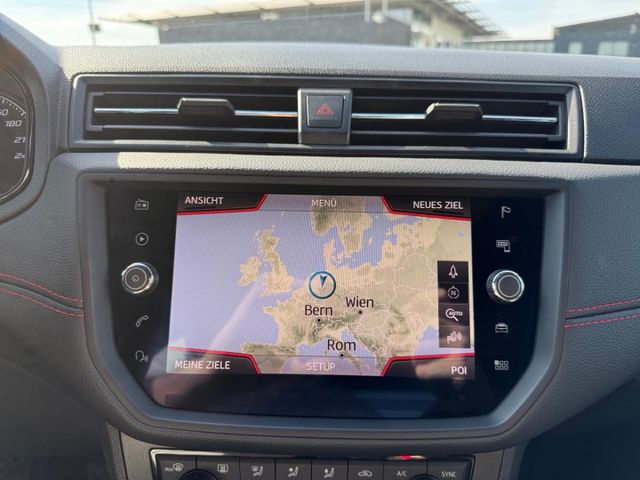 Arona FR 1.0 TGI LED Navi Kamera Full Link 18''