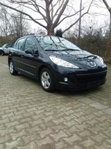 Peugeot 207 1.4 Motor Tüv 05/2027 - Peugeot 207 in Wiesbaden