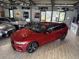 Volvo V60 R-Design*PANO*ACC*HEADUP*B&W*LEDER*360°KAM - Volvo V60: mit Navigationssystem