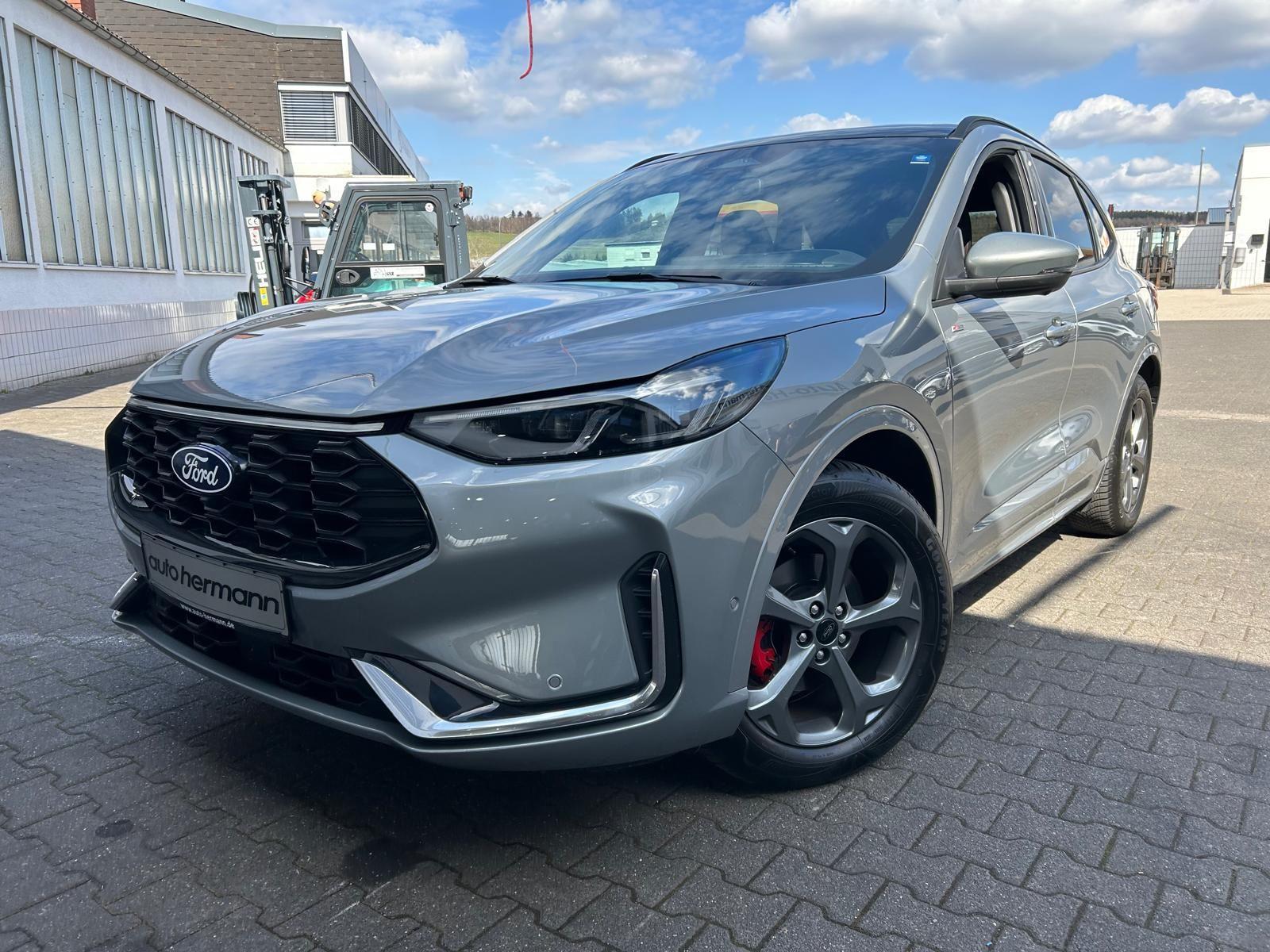 Ford Kuga ST-Line X 1.5 EcoBoost Panorama AHK