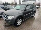Mitsubishi Pajero 3.2 DI-D Intense 7Sitzer - Mitsubishi Pajero Intense mit Diesel-Antrieb