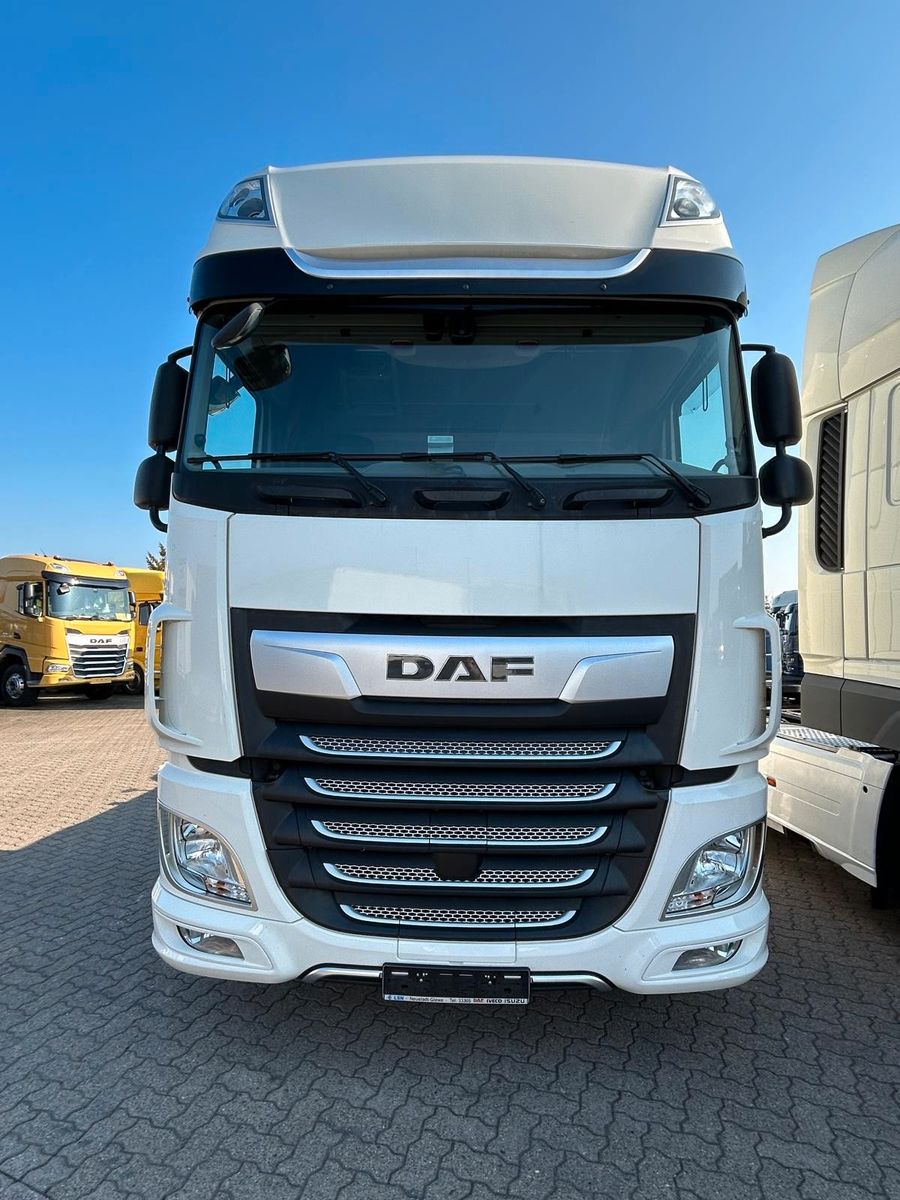 Fahrzeugabbildung DAF 4 x XF 480 FT SSC, Intarder, Bj. 2023