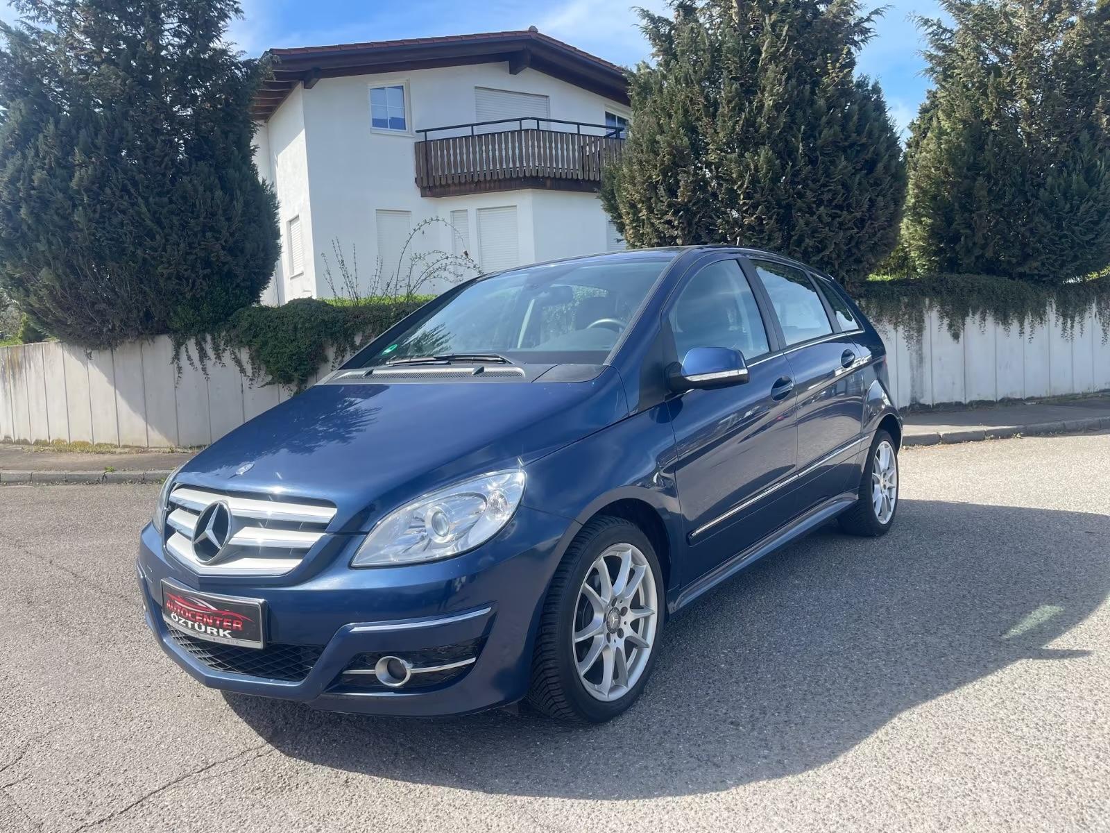 Mercedes-Benz B 180 Sportpaket,Automatik,TüV Neu,SHZ,Teilleder