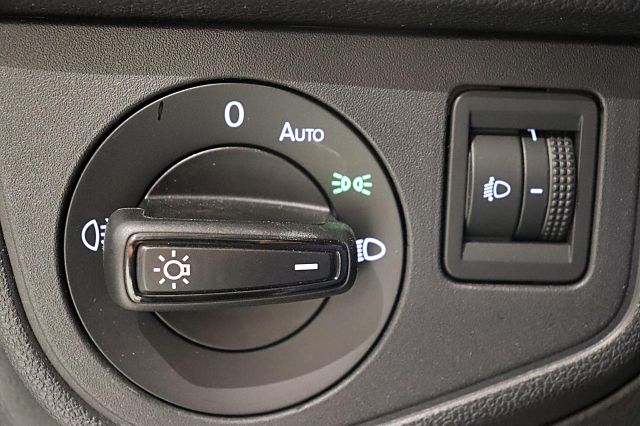 Taigo Life MOVE 1.0 TSI LED PDC SHZ BT FREISP. D
