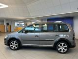 Volkswagen Touran CrossTouran- DSG- BiXenon - AHK - Volkswagen: Crosstouran