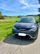 Chrysler Pacifica - scheckheftgepflegte Chrysler Pacifica