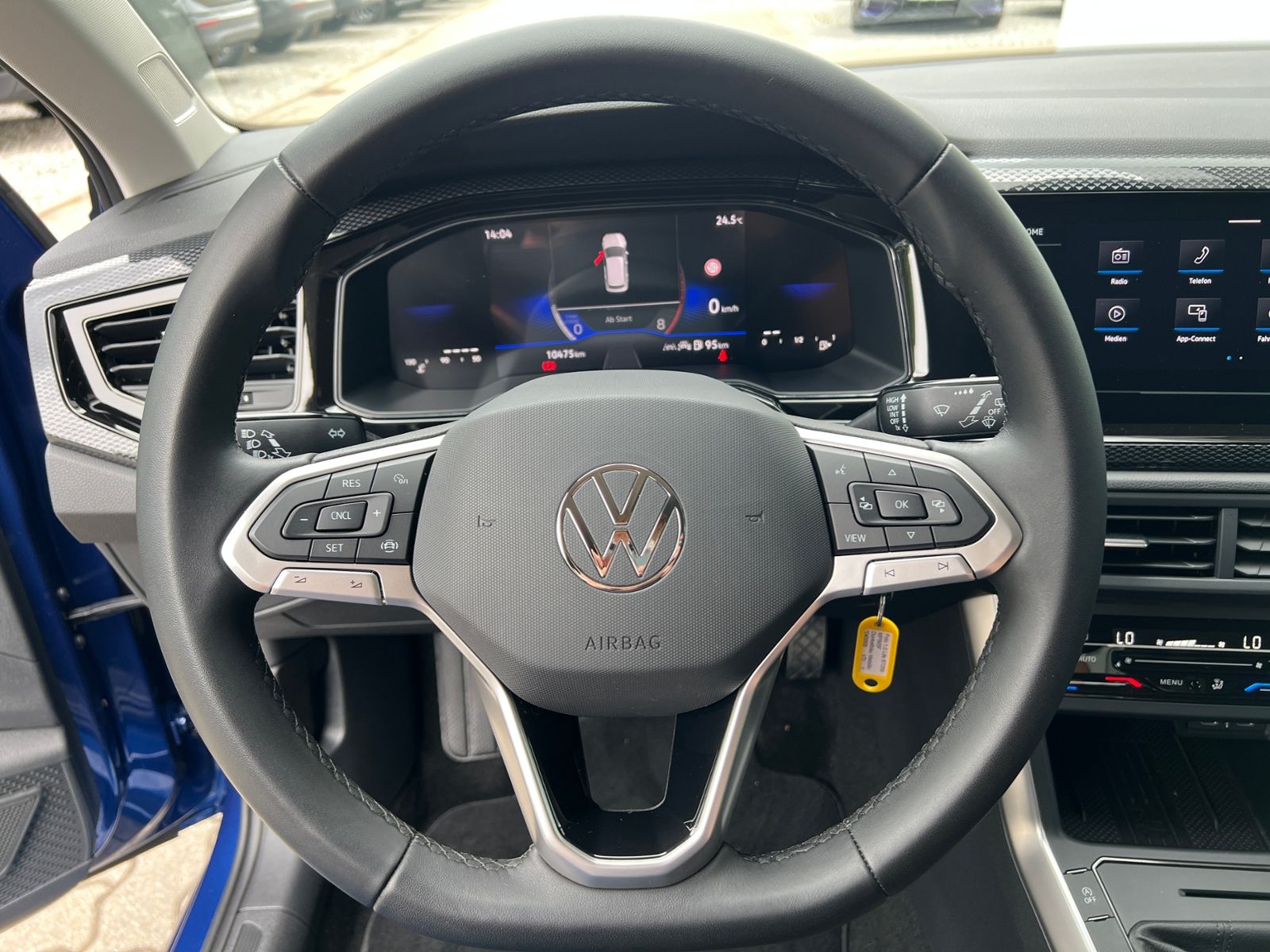 Fahrzeugabbildung Volkswagen Polo Life 1.0 *LED, Climatronic, Sitzhzg., AppCo