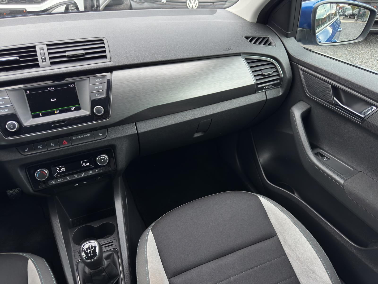 Skoda Fabia Combi 1.2TSI Tempomat PDC Alu16 Sitzhz DAB
